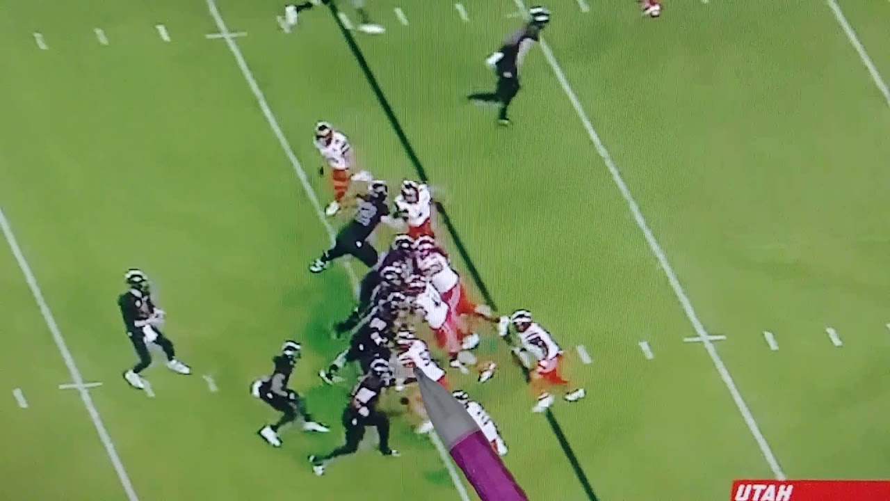 Morgan Scalley brings 24 guys on a pressure! Huge pick for Pututau!