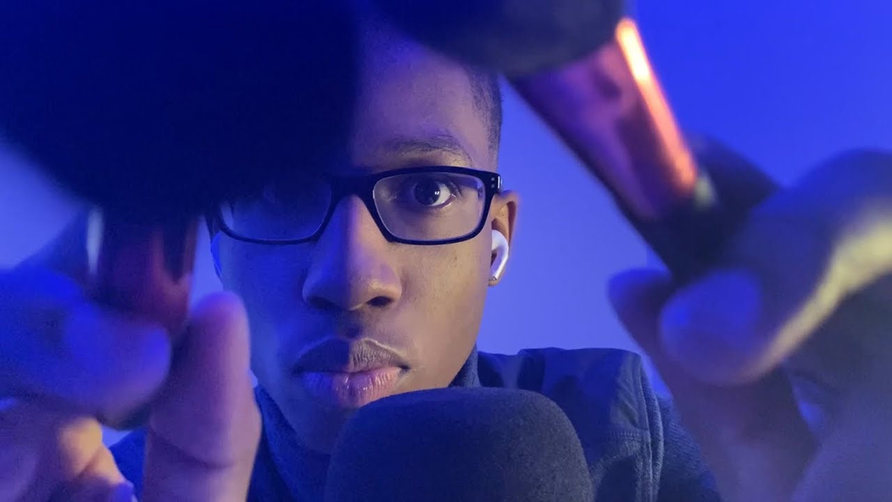 ASMR FRANÇAIS : Bruits de bouche avec caméra brushing (tapping, visuel)