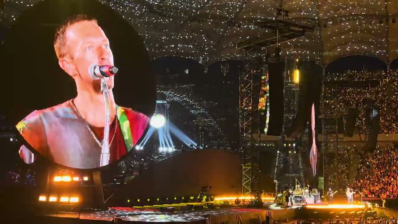 Coldplay - Yellow Live in Bucharest, June 12, 2024, in 4K