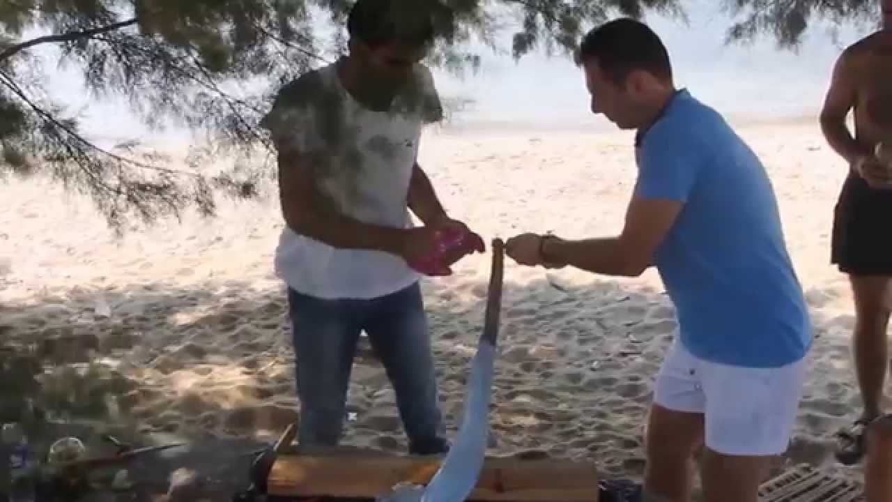 ΚΑΤΑΣΚΕΥΗ ΤΣΑΜΠΟΥΝΑΣ ΣΤΗΝ ΑΝΔΡΟ  ΑΠΟ ΤΟΝ ΣΤΑΥΡΟ ΛΑΡΙΟ