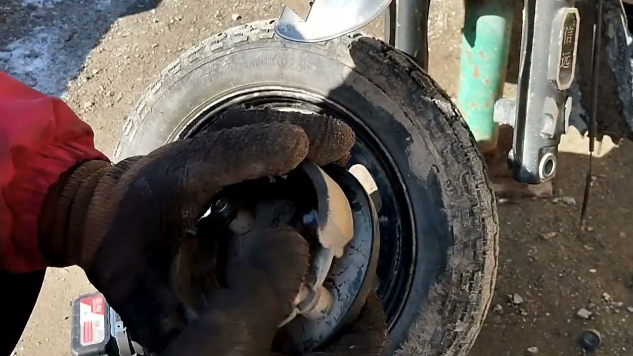 Почему Электро Муравей передняя колеса идут звук причина?#электромуравей#желмаян #желмаянмуравей