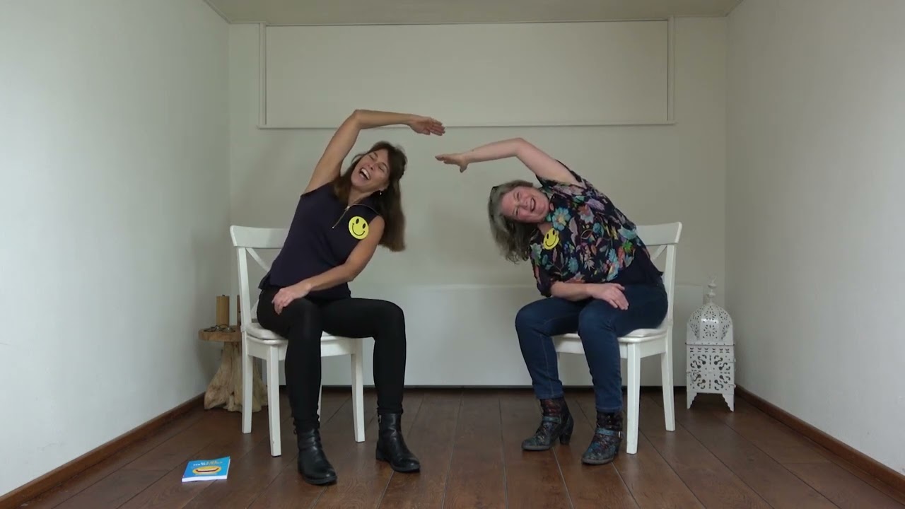 Lachyoga met Saskia van Velzen & Paula Jap Tjong