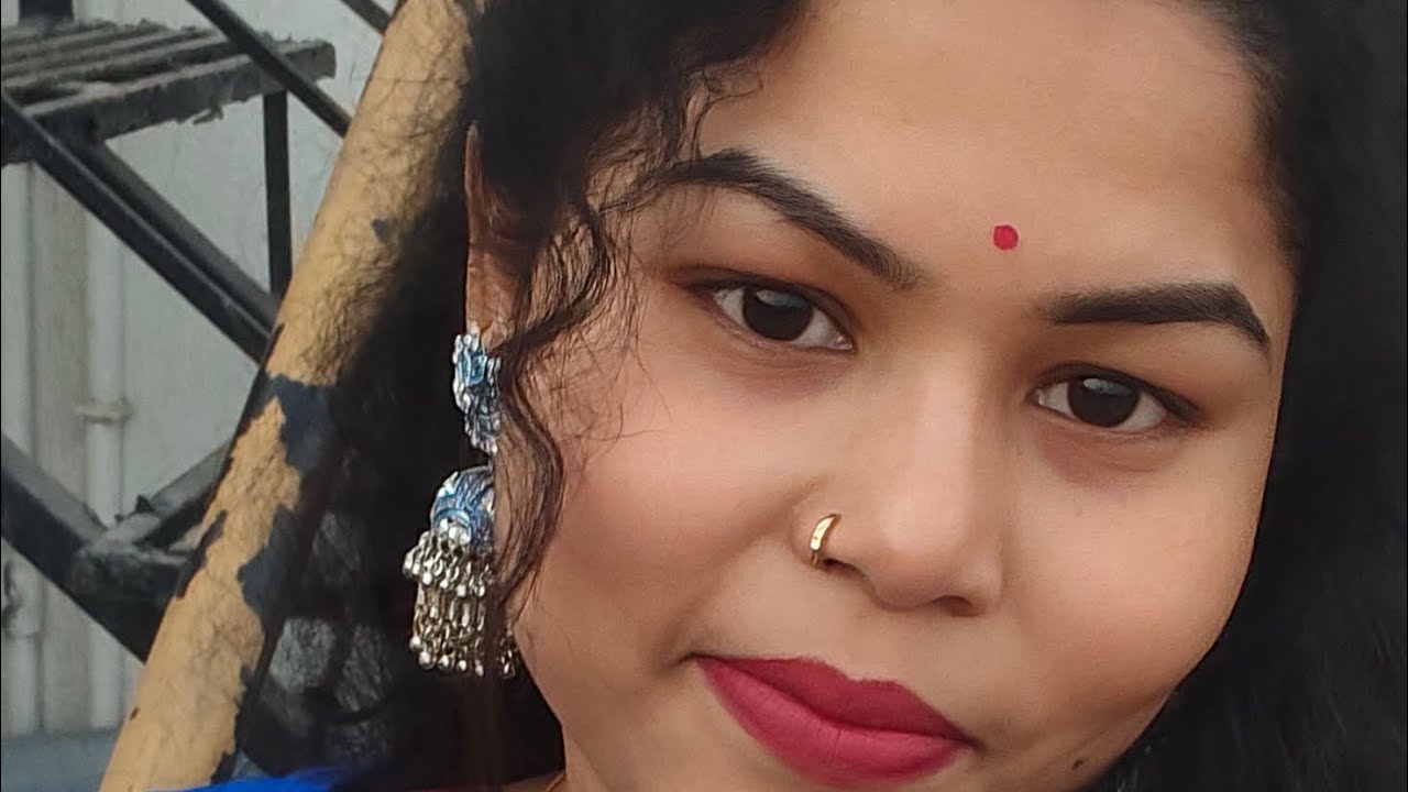 আজকে বেরিয়ে পড়লাম কাকার বাড়ি যাবার জন্য 
