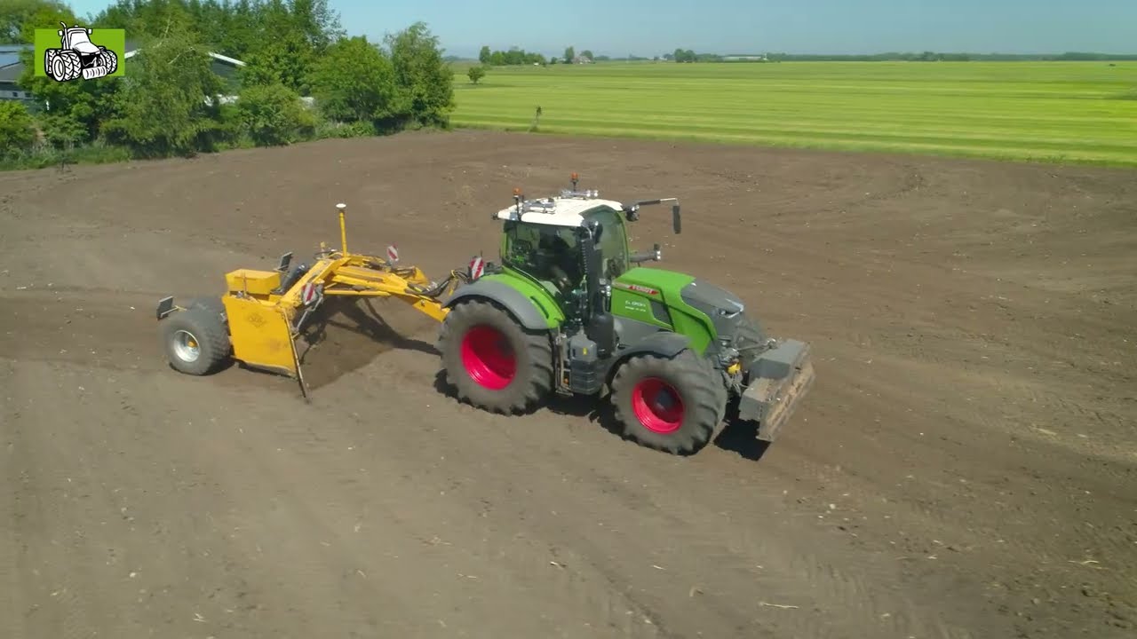 Kilveren door loonbedrijf Epema uit Ryptsjerk met  Fendt 728 Vario ProfiPlus Gen7