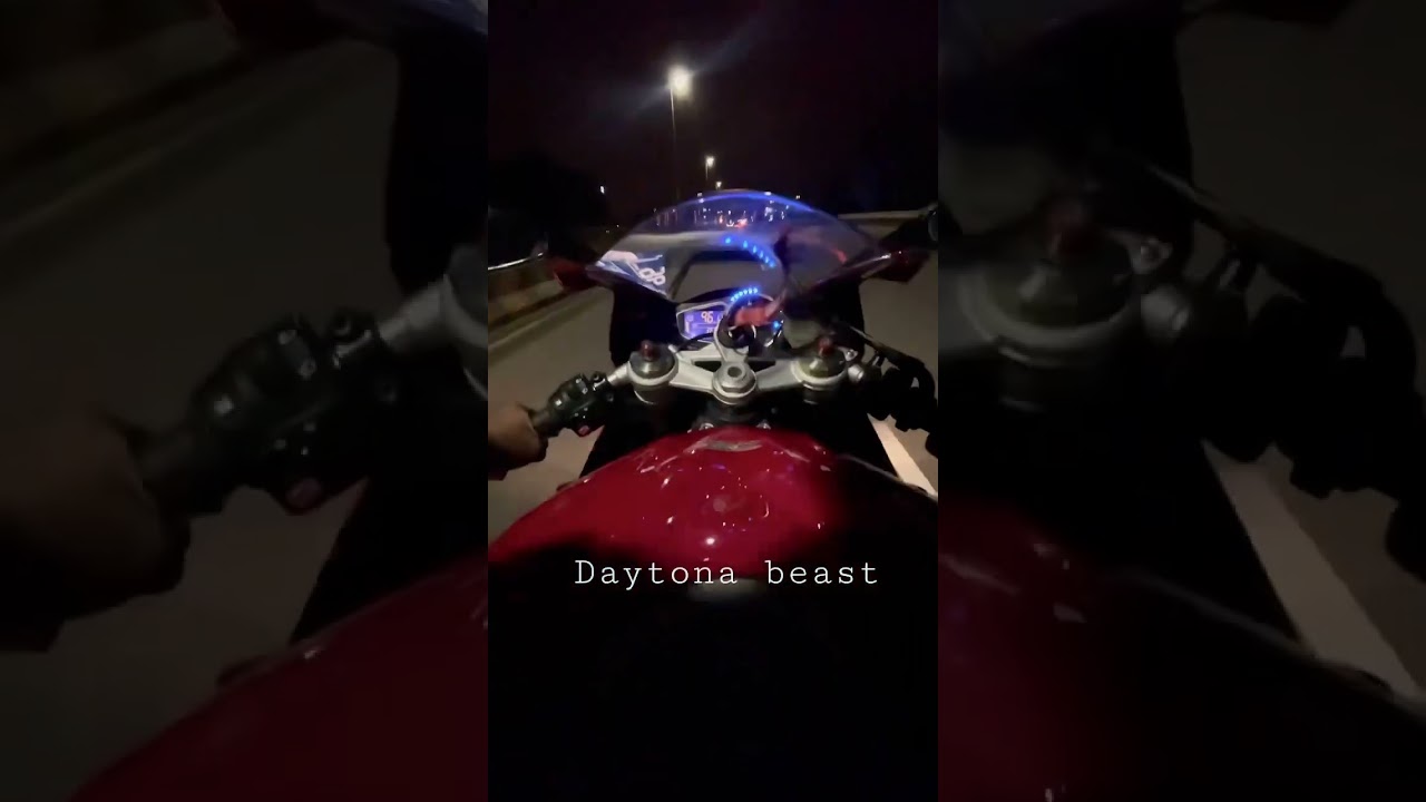 The beast TRUMPH Daytona 600 🫠put your air pods on #daytona