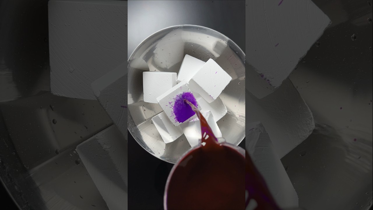 Dyeing gym chalk P-Violet with Boom Liquid Watercolor