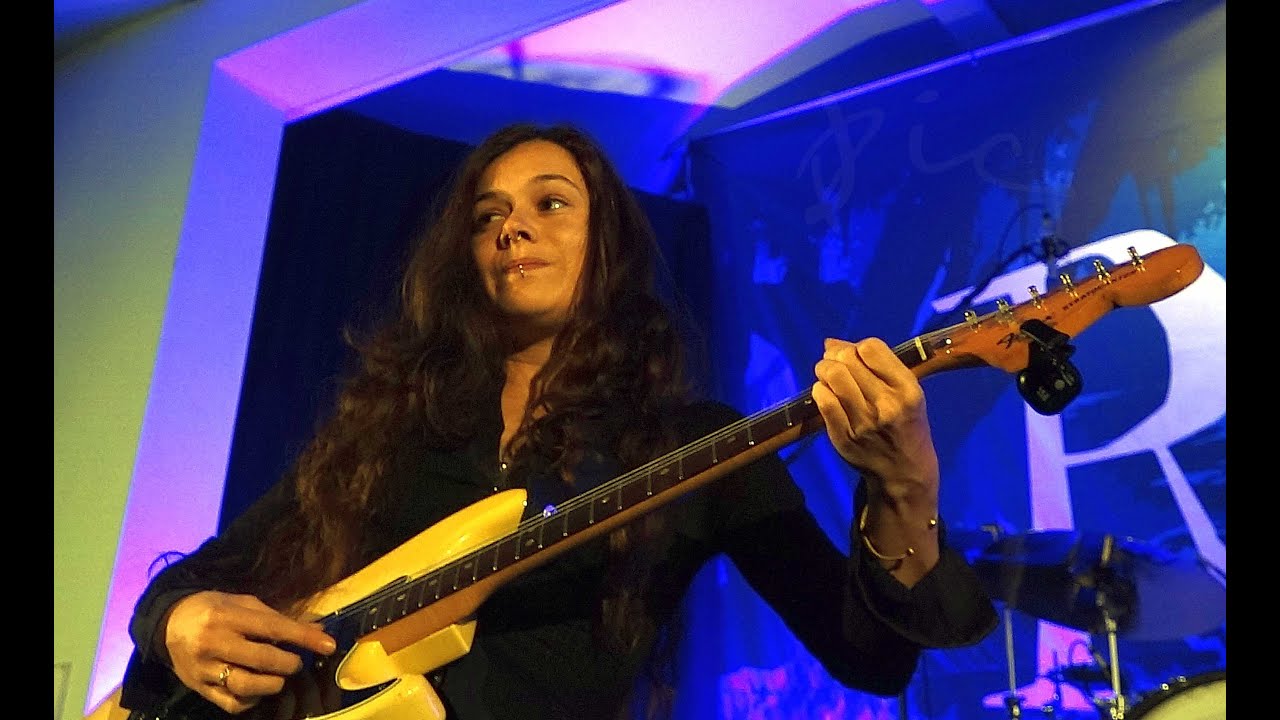 Elise FRANK, 'I'm smoking', Lindewerra, Gemeindesaal - 20. 'Ruf's Blues Caravan', 15.01.2026