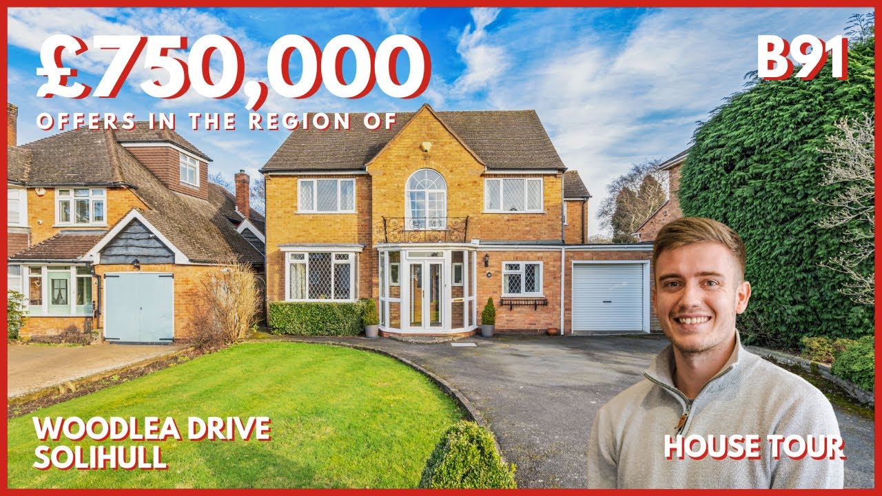 Spacious 4-Bedroom Detached Home: Ideal for Expansion & Personalization