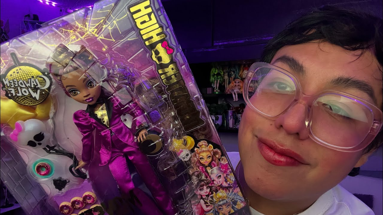 Monster High Monster Ball Clawdeen Wolf