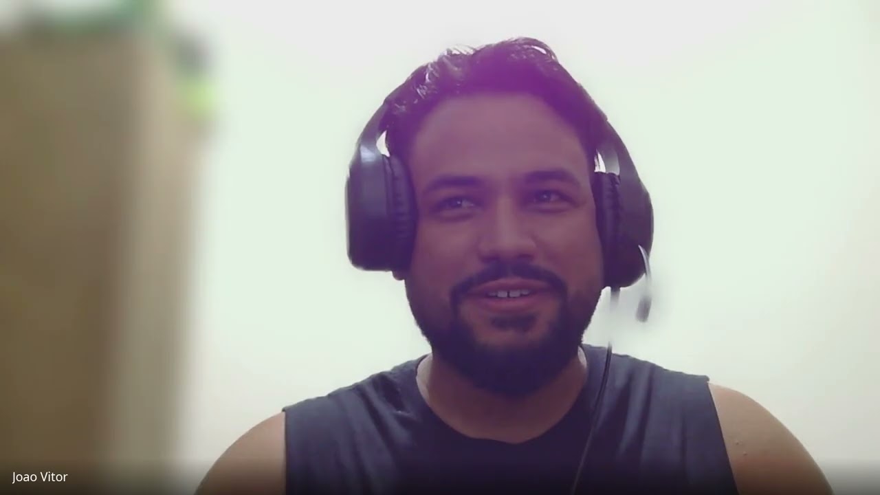 SUBINDO ROMANCE PROIBIDO