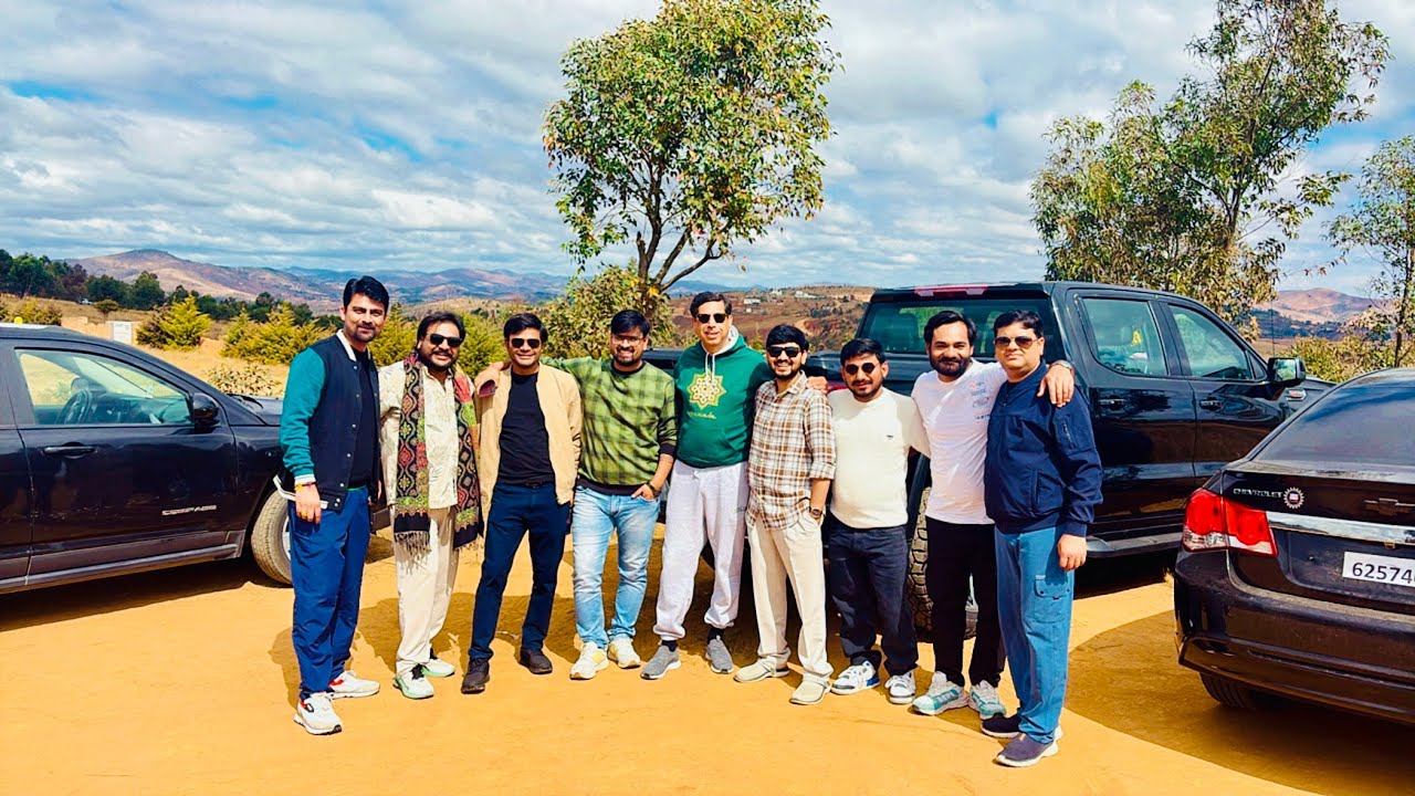 Trip to Madagascar🇲🇬 Part-2 | Picnic Time | Full Gang | Masti in Foreign | Best friends Forever 🤞🏽❤️