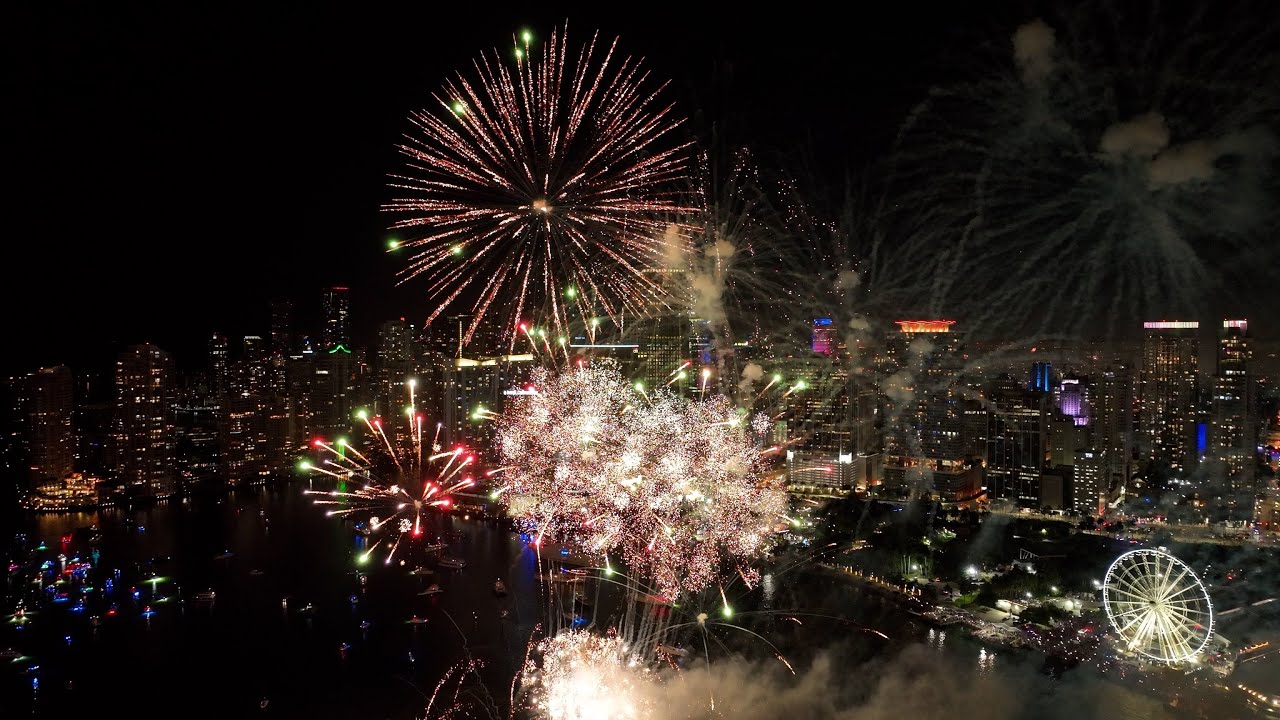 New Year Fireworks Downtown Miami 2023