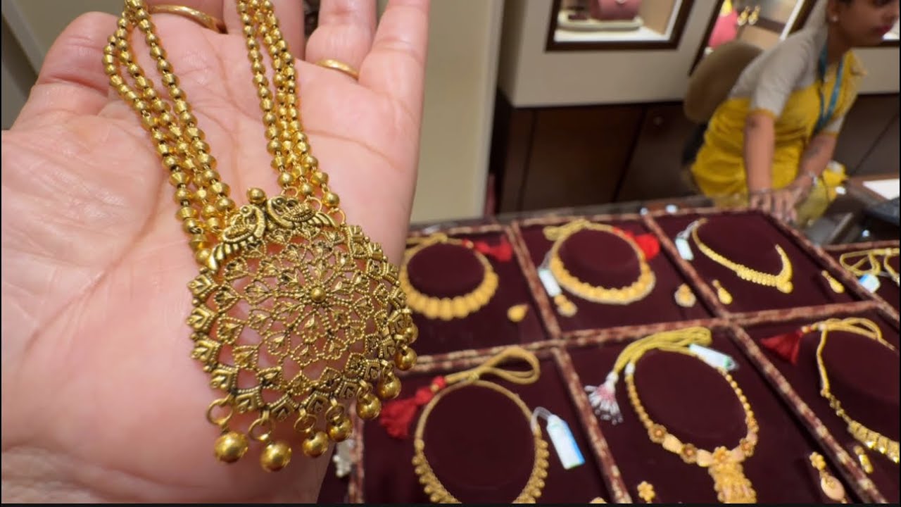 Starts 17gram Necklace Set From Tanishq/Gold Necklace Set Designs/Light Weight Gold Necklace/Deeya