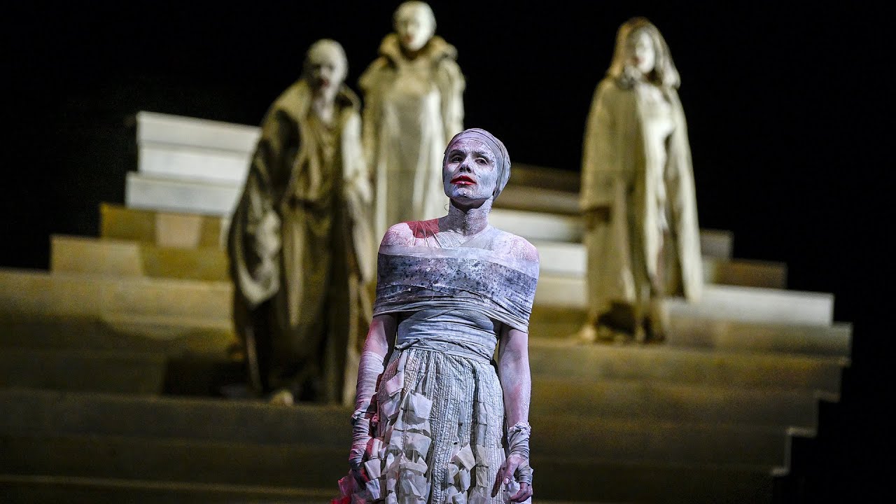 MAMMA MEDEA von Tom Lanoye