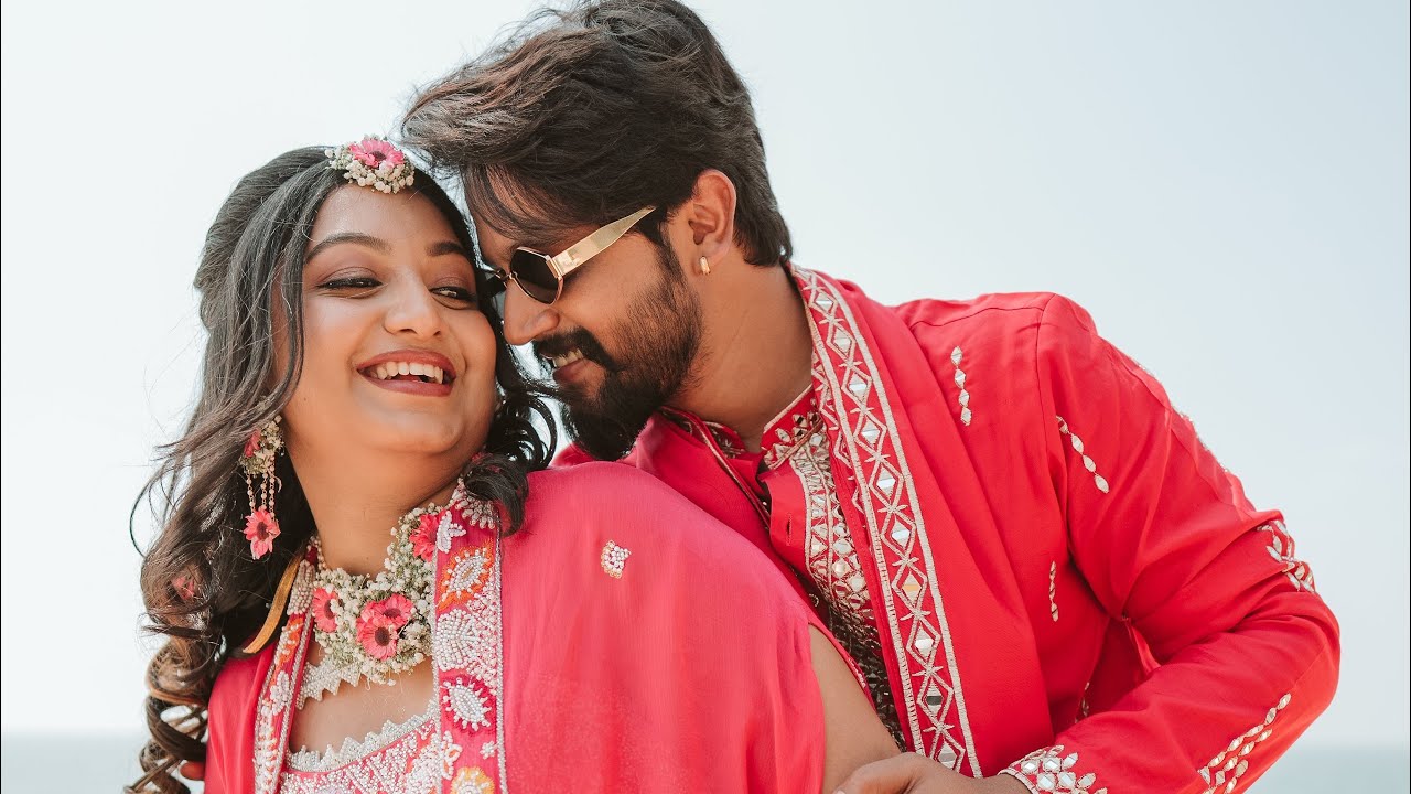Akki and Niki || Haldi 
