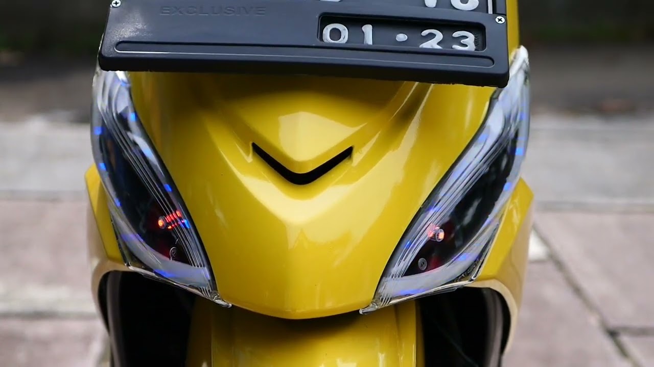 Si kuning (Mio J 2012)