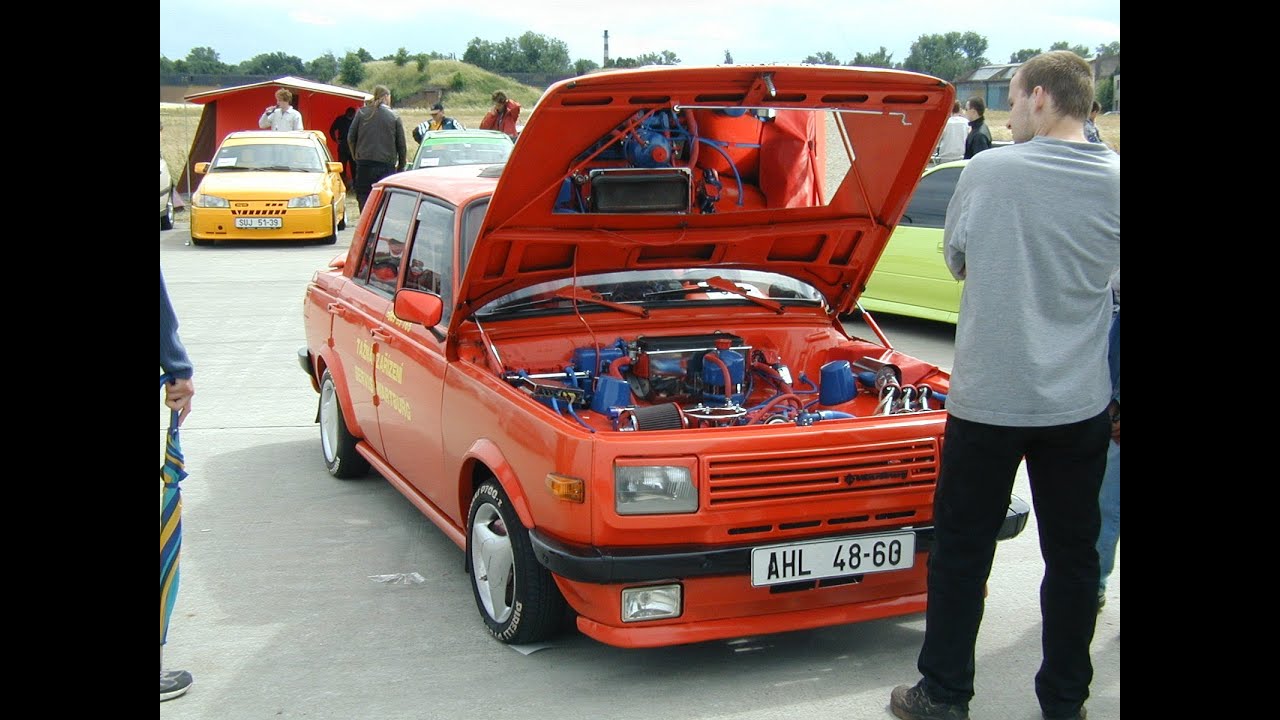 Tuning Party Hradec Kralove  2002