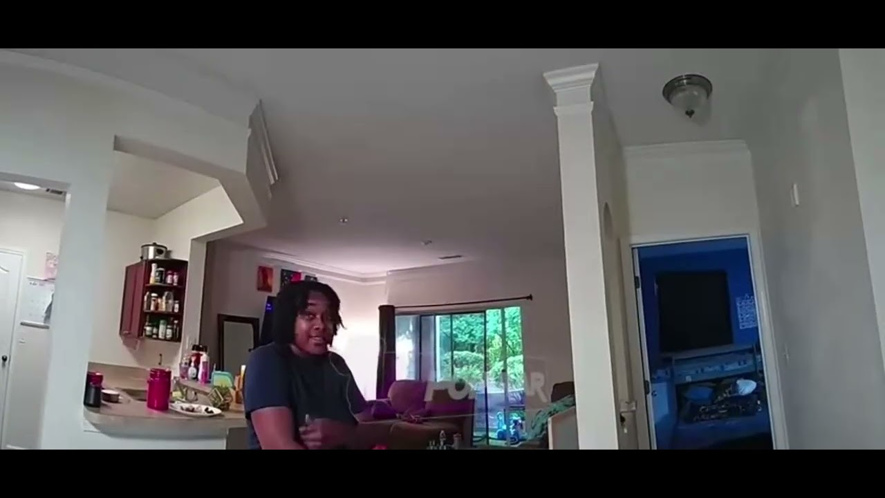She was mad at him because he caught her giving up the Bunz.