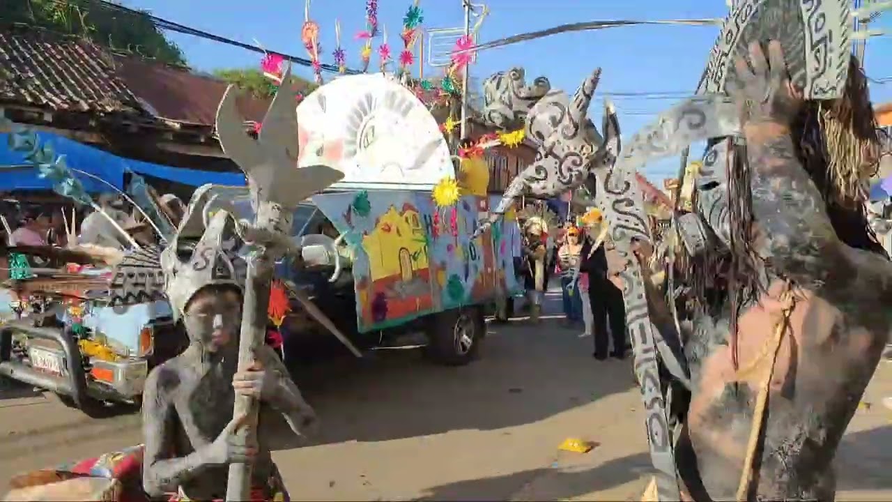 Desfile del carnaval 2026 en Huautla, Hgo.