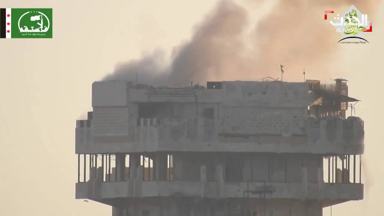 المعارضة تستهدف قوات النظام على سطح القصر البلدي بـ #حلب