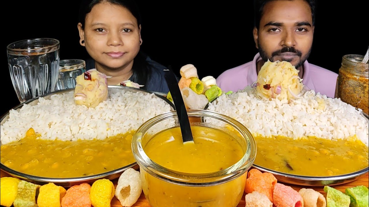 Dal Chawal, Aloo Bharta, Mirch ka Achar & Papad | Asmr Eating | Couple Eating Show