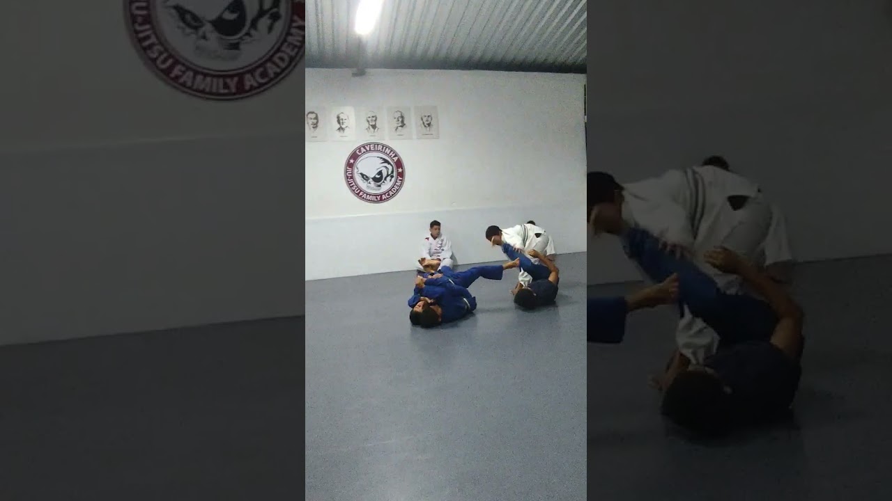 eu lutando jiu jitsu 