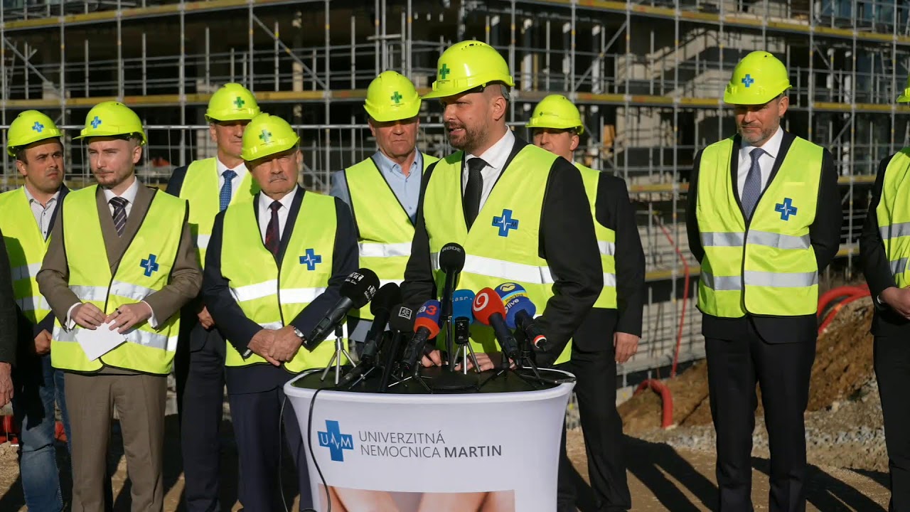 Tlačový brífing po návšteve stavby novej Univerzitnej nemocnice sv.Martina