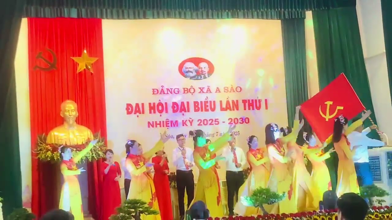 Hát múa:  Việt Nam ơi, mùa xuân đến rồi -  Đại hội Đảng bộ xã A Sào!