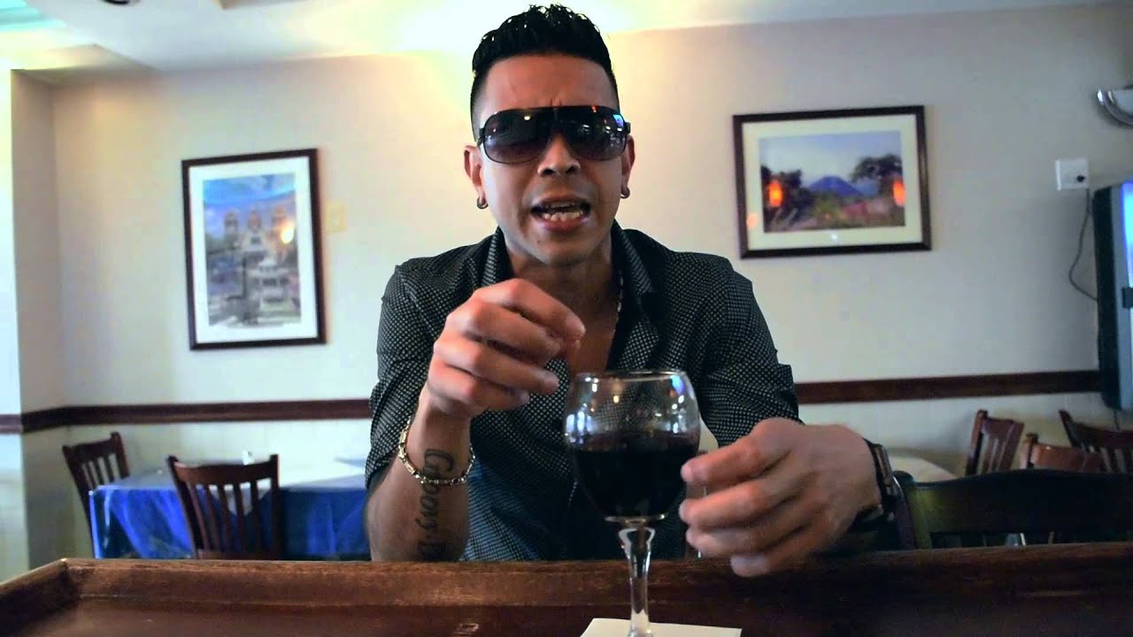 Groovy-D - Luna (Video Oficial)