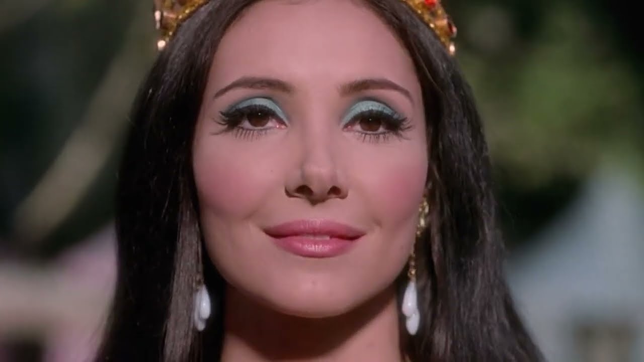 Aorta - A Thousand Thoughts (The Love Witch MV) (Legendado)