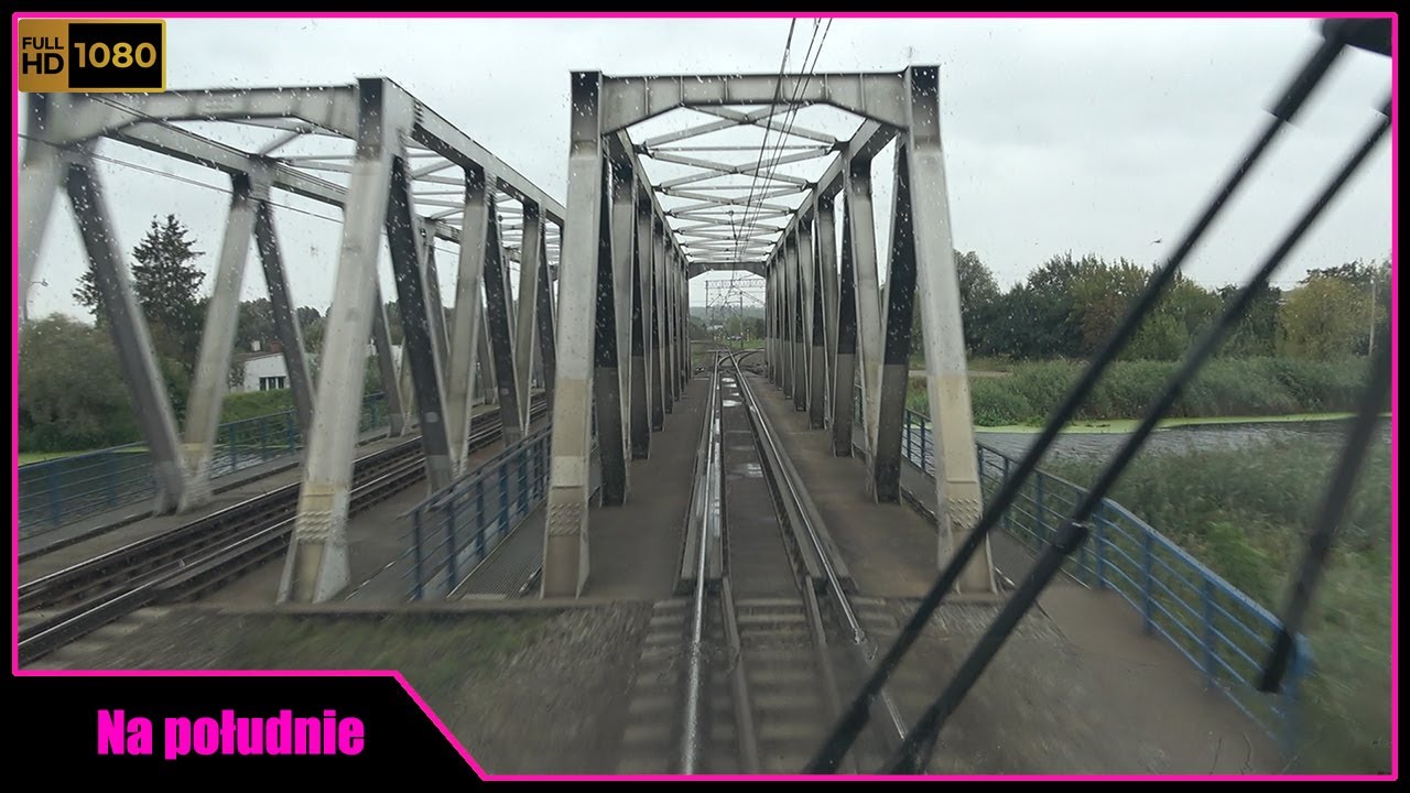 850kN #042: Na południe // Portostrada, rozerwany kontener //