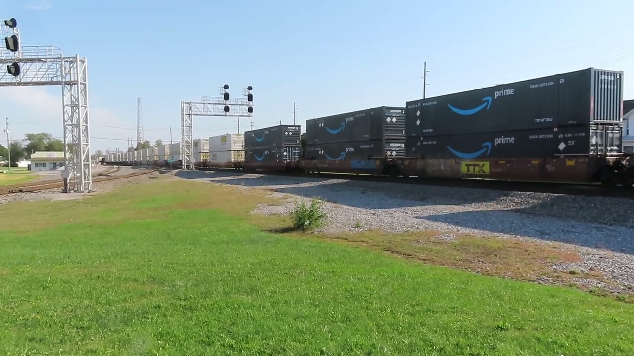 Norfolk southern Container train in Bellevue, Ohio on October 6, 2024