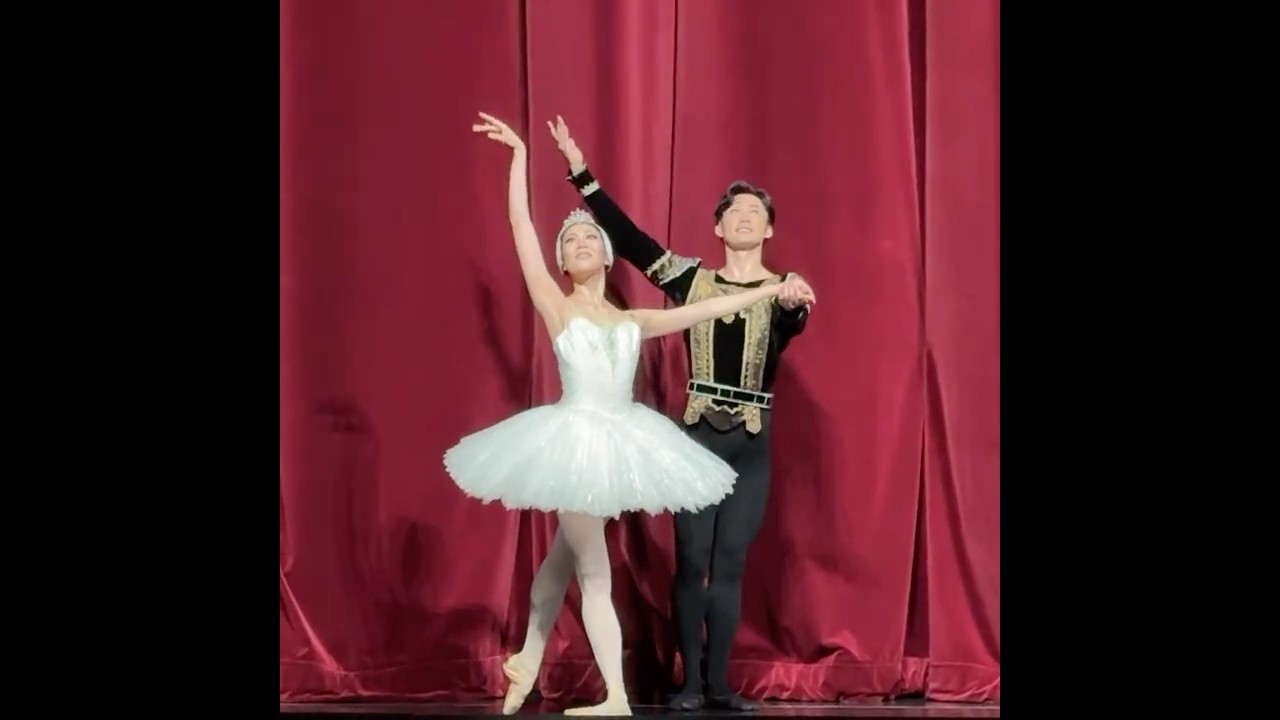 Miho Naotsuka&rsquo;s debut with Takafumi Watanabe- Sir Peter Wright&rsquo;s Swan Lake(National Ballet of Japan)