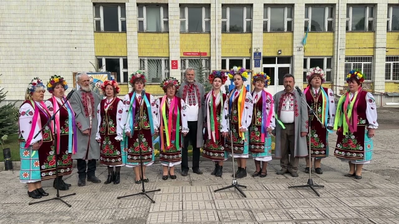 «Встаньмо, браття-українці» Народний аматорський хоровий колектив Улянівського будинку культури 