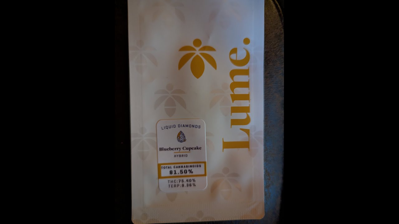 DELTA EXTRAX LUME LIQUID DIAMONDS BLUEBERRY CUPCAK