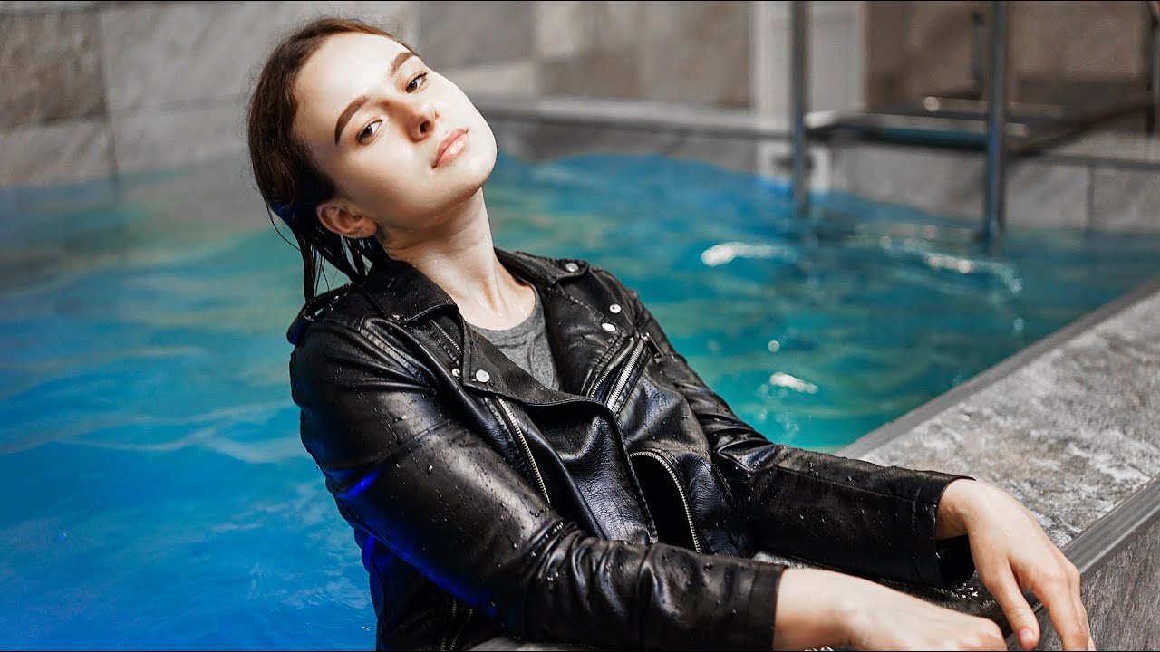 SUPER! SWEET YANA IN LEATHER JACKET AND JEANS GENTLY SWIMMS IN THE POOL [WETLOOKER ID: mg-092-yana]