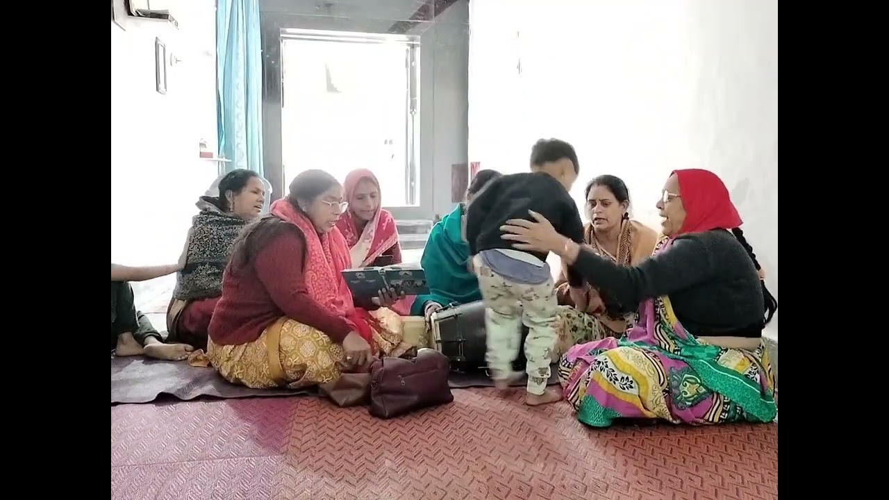 Mera Shyam hai rang rangeela || Krishna Bhajan || Radhe Radhe 