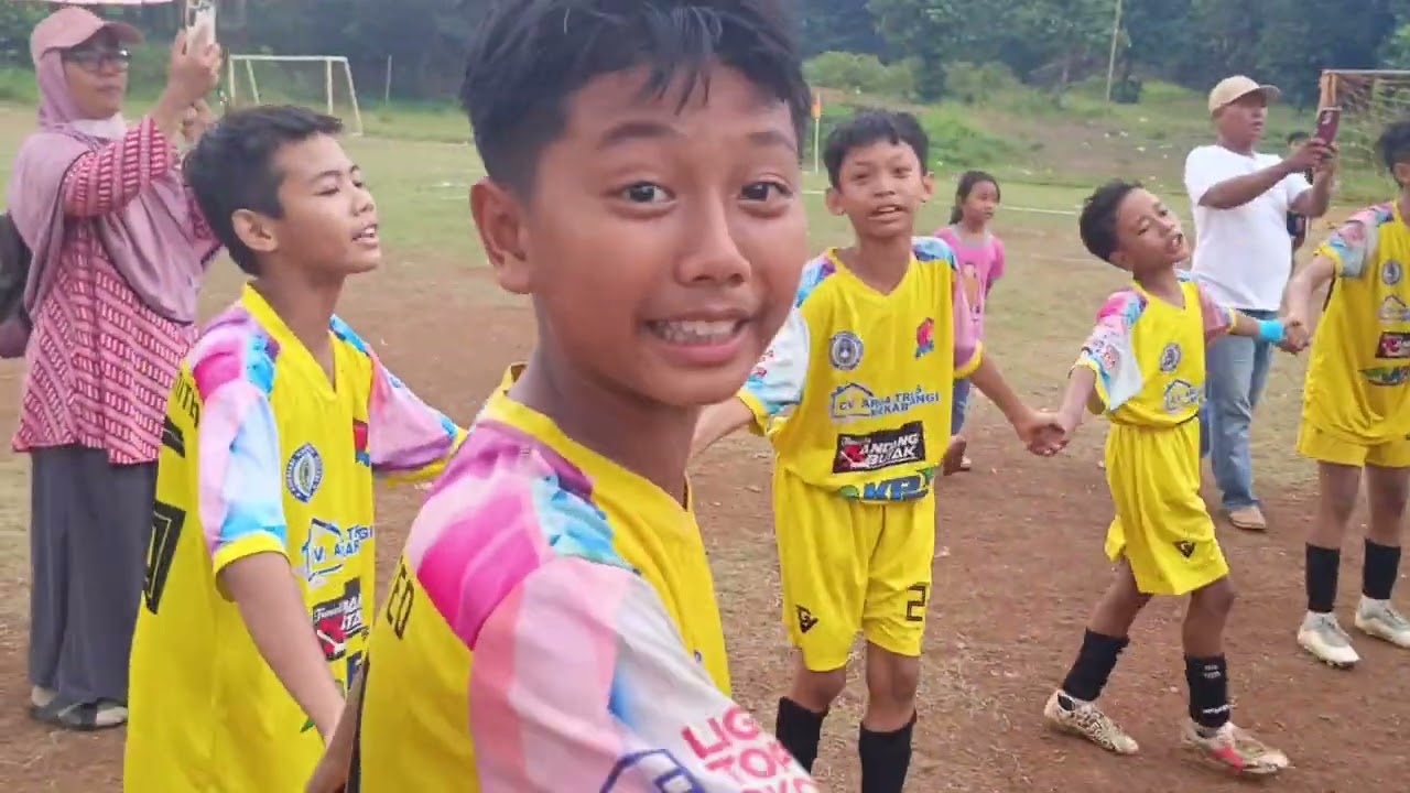 Pemberian Hadiah u/ kontestan, Putra Utama, Tunas Serang, Bayangkara Bekasi & Bekasi Permai United