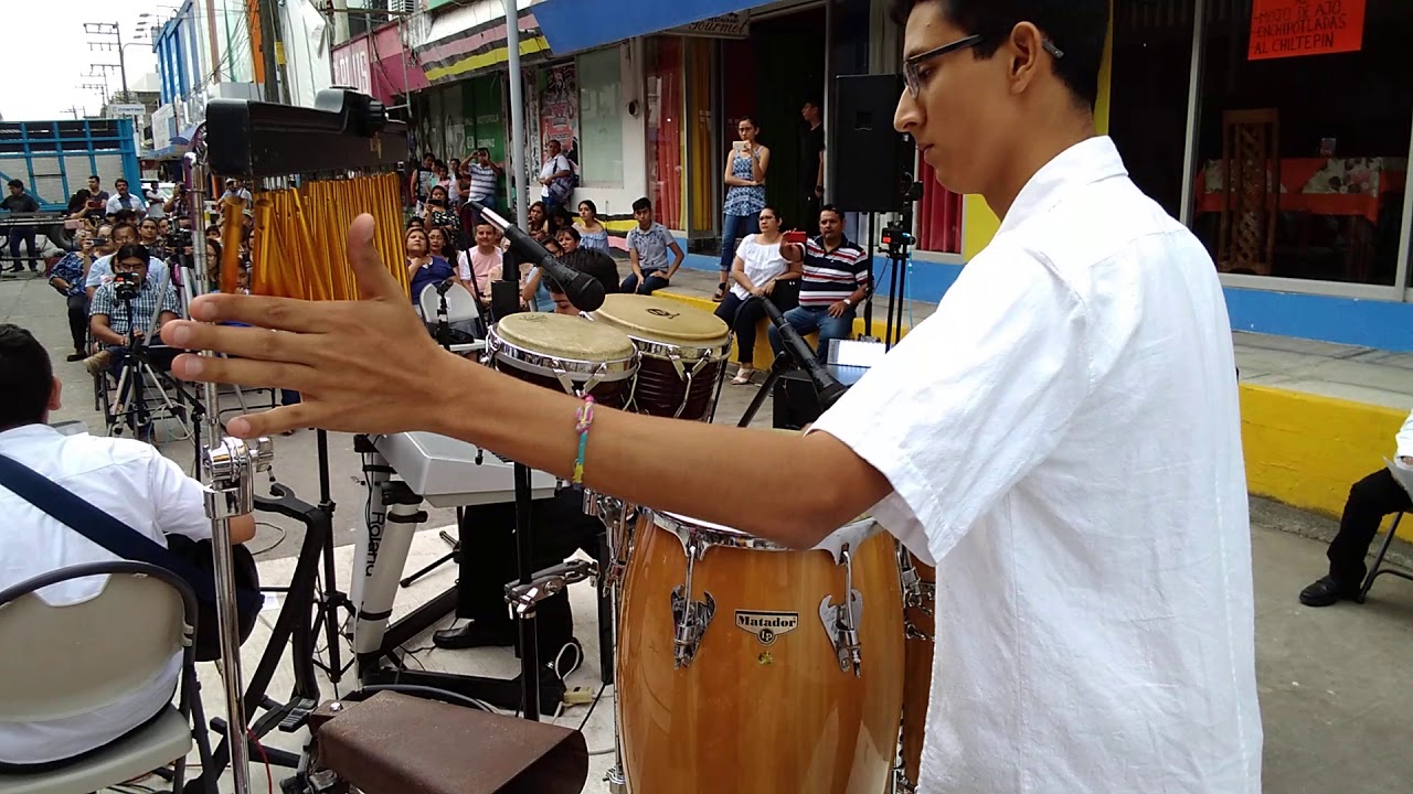 Quien ser&aacute;? con Orquesta Musicosas(Celebrando del d&iacute;a internacional del jazz/ 2019)