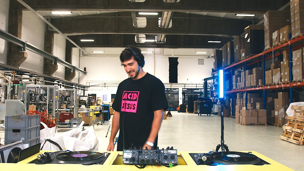 Gojnea76 | themuddshow x Brouqade