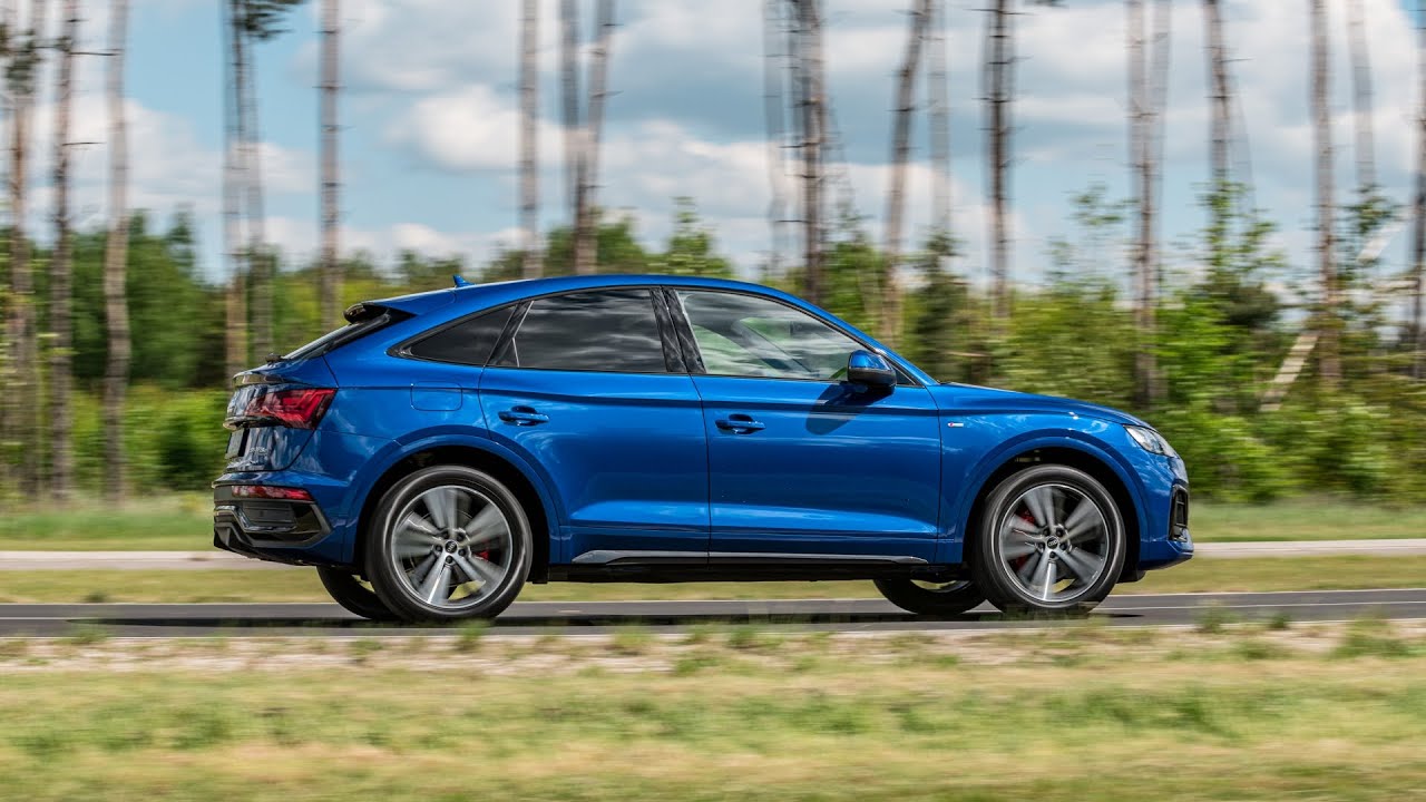 Audi Q5 Sportback S line 55 TFSI e quattro S tronic Ultra Blue / design, interior, dynamic shots