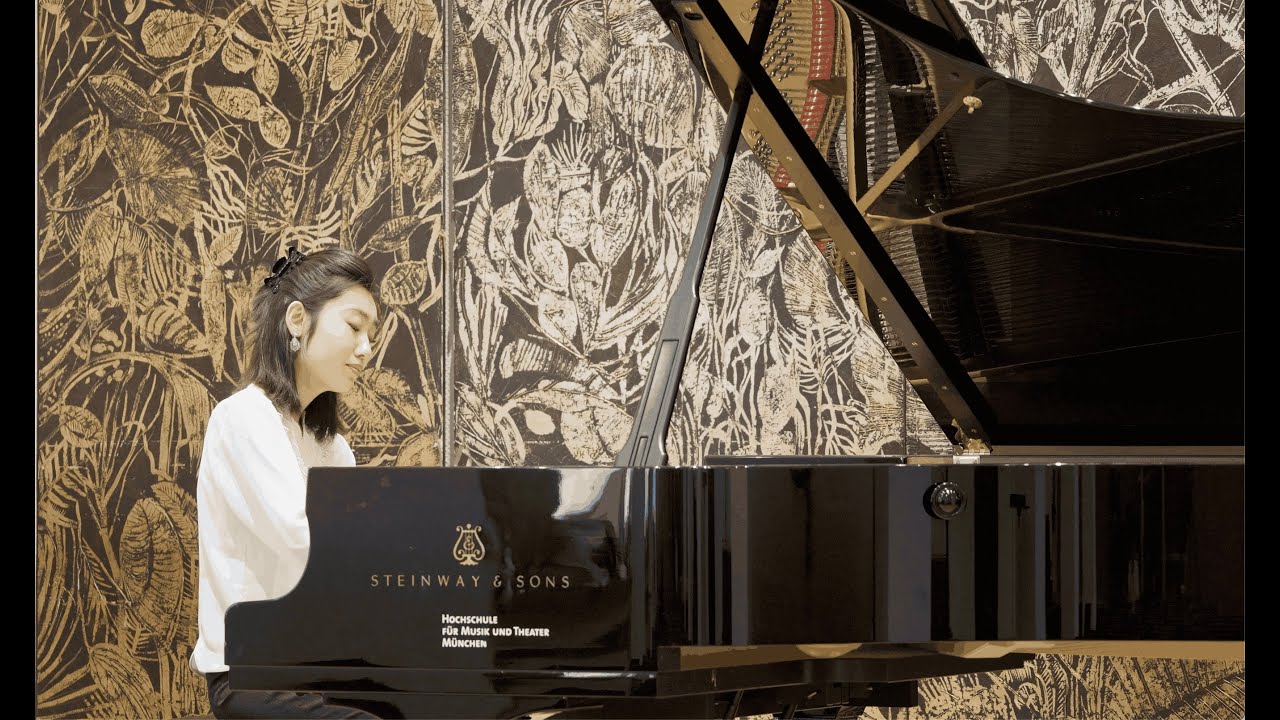 Ludwig van Beethoven: Piano Sonata No. 24 in F# Major, op. 78 (first movement)