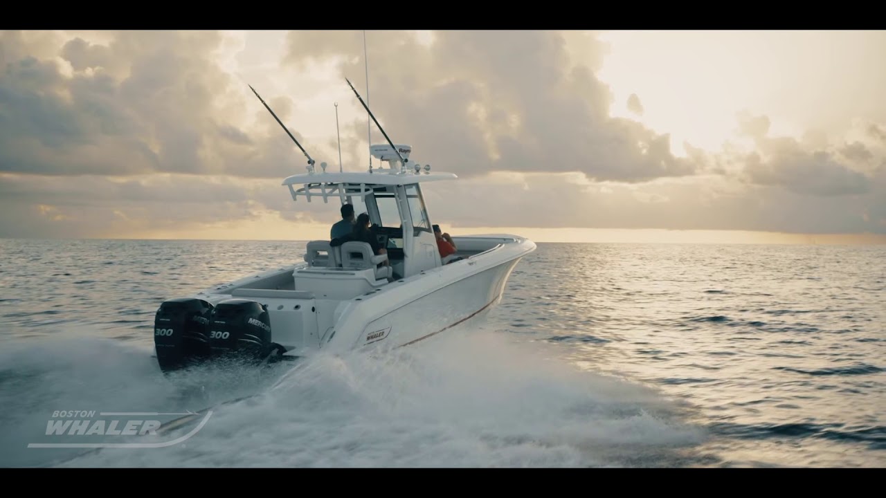 The Boston Whaler 280 OUTRAGE