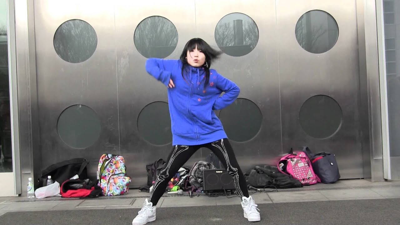 2NE1 - Im the best  (dance cover) by: yuja @mad69rigal