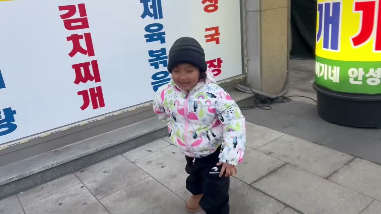 Hamro evening shopping day 1 in Korea 🇰🇷🇰🇷🇰🇷