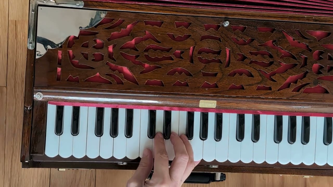 Harmonium Skills #3 - Practice finger placement and vocals for a scale or 'raga'
