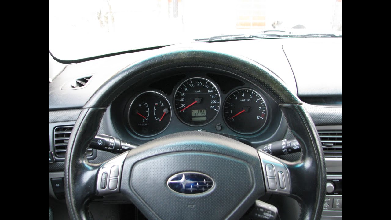 SUBARU Forester SG5. Снятие панели приборов (спидометра), замена лампочек