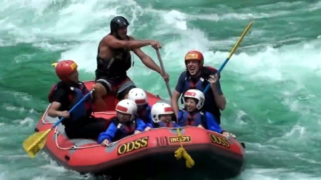 WET & WILD RAFTING ON THE YOSHINOGAWA IN JAPAN! #japantravel #rafting #yoshinogawa