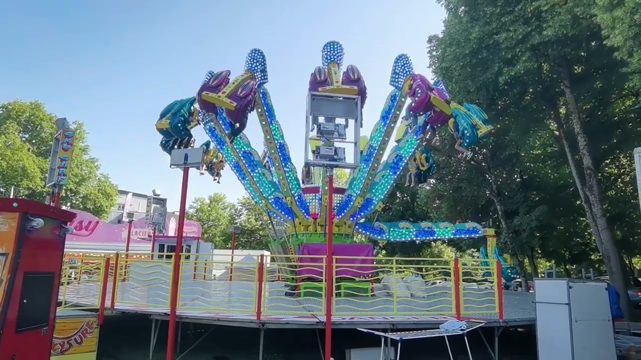 Manège sky surf - Fête Foraine de Nevers 2025