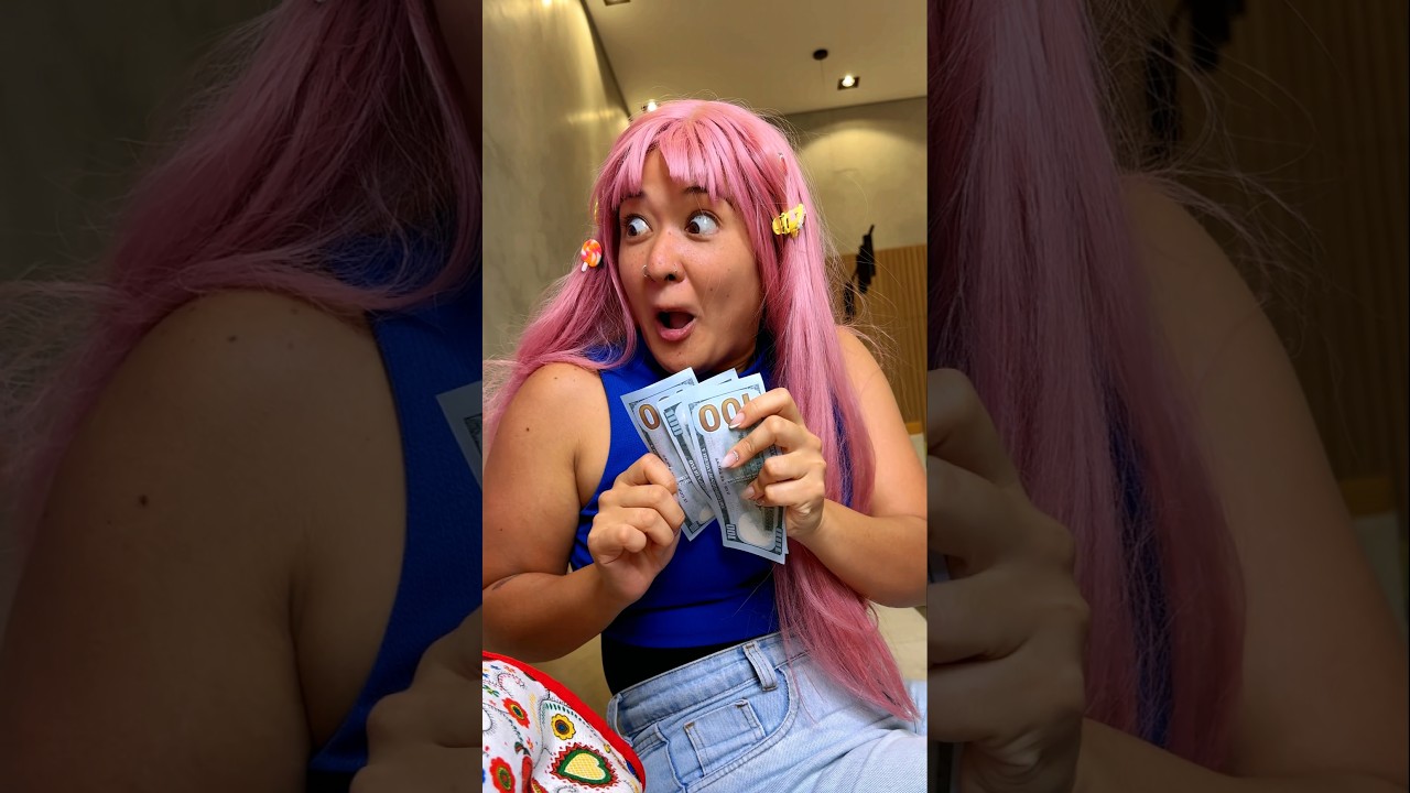 She thought her mom was sleeping! 😱🤣